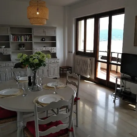 Апартаменты Vista Lago Due